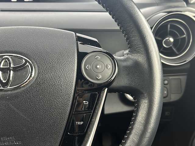 トヨタ アクア クロスオーバー グラム 愛知県 2018(平30)年 4.7万km オリーブマイカM ７インチナビ(AVIC-RW901)/Ｂｌｕｅｔｏｏｔｈ/フルセグ/ＣＤ/ＤＶＤ　/バックカメラ　/ドライブレコーダー　/ビルトインＥＴＣ　/衝突軽減ブレーキ　/レーンキープアシスト　/ハーフレザーシート　/コーナーセンサー/ルーフレール/純正アルミホイール/純正フロアマット/LEDヘッドライト/フォグランプ/オートライト/オートハイビーム
