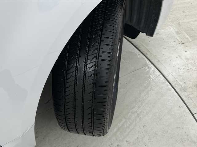 三菱 デリカＤ：５ P 宮城県 2024(令6)年 1.5万km ホワイトダイヤモンド 電動サイドステップ/4WD/e-Assist/・衝突被害軽減ブレーキシステム/・車線逸脱警報システム/・後側方車両検知警報システム/全方位カメラ/社外7インチSDナビ/・BT.CD.DVD.SD/両側パワースライドドア/電動リアゲート/D席パワーシート/前席シートヒーター/ステアリングヒーター/ステアリングスイッチ/パドルシフト/ETC/ドライブレコーダー（F）/プッシュスタート/スマートキー/LEDヘッドライト/LEDフォグライト/社外フロアマット/純正18AW