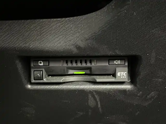 トヨタ アクア G GRスポーツ 埼玉県 2020(令2)年 6.4万km ホワイトパールクリスタルシャイン ワンオーナー車/純正AW付きサマータイヤ積込/全方位ドライブレコーダー/クルーズコントロール/LEDヘッドライト/Fフォグ/衝突被害軽減システム/バックカメラ/純正7インチSDナビ/フルセグテレビ/ETC/レーンキープアシスト/横滑り防止装置/盗難防止装置/アイドリングストップ/ダブルエアバッグ/純正フロアマット/スマートキー