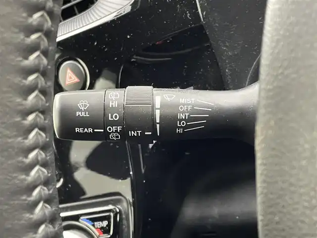 トヨタ アクア G GRスポーツ 埼玉県 2020(令2)年 6.4万km ホワイトパールクリスタルシャイン ワンオーナー車/純正AW付きサマータイヤ積込/全方位ドライブレコーダー/クルーズコントロール/LEDヘッドライト/Fフォグ/衝突被害軽減システム/バックカメラ/純正7インチSDナビ/フルセグテレビ/ETC/レーンキープアシスト/横滑り防止装置/盗難防止装置/アイドリングストップ/ダブルエアバッグ/純正フロアマット/スマートキー