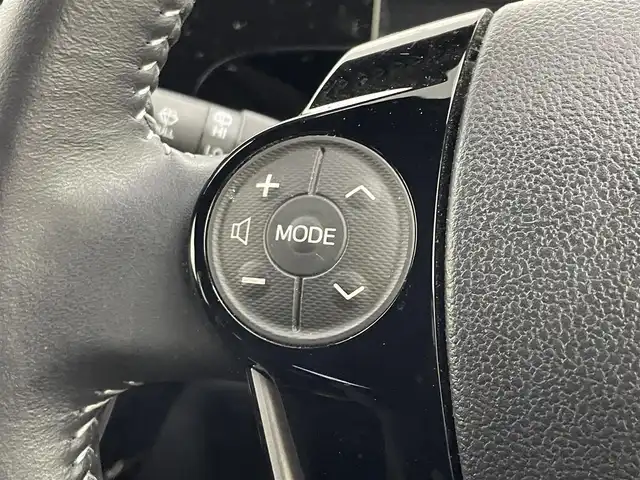 トヨタ アクア G GRスポーツ 埼玉県 2020(令2)年 6.4万km ホワイトパールクリスタルシャイン ワンオーナー車/純正AW付きサマータイヤ積込/全方位ドライブレコーダー/クルーズコントロール/LEDヘッドライト/Fフォグ/衝突被害軽減システム/バックカメラ/純正7インチSDナビ/フルセグテレビ/ETC/レーンキープアシスト/横滑り防止装置/盗難防止装置/アイドリングストップ/ダブルエアバッグ/純正フロアマット/スマートキー