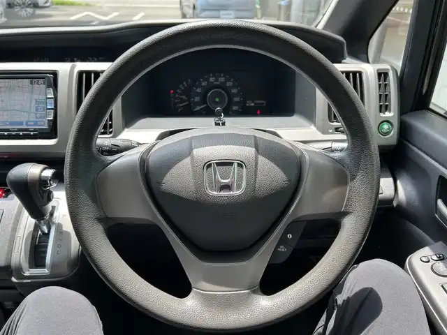 ホンダ ステップワゴン G Eセレクション 新潟県 2012(平24)年 15万km クリスタルブラックパール ワンオーナー/メモリナビ/ワンセグテレビ/バックカメラ/フリップダウンモニター/アイドリングストップ/ウィンカーミラー/ドアバイザー/両側パワースライドドア/ETC/純正ホイール車載