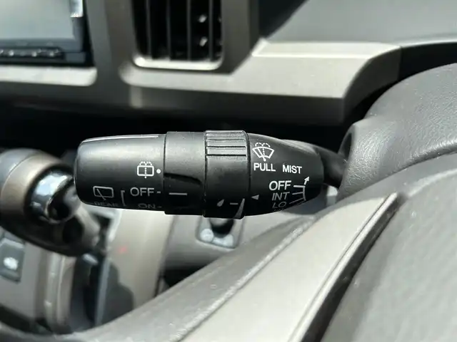 ホンダ ステップワゴン G Eセレクション 新潟県 2012(平24)年 15万km クリスタルブラックパール ワンオーナー/メモリナビ/ワンセグテレビ/バックカメラ/フリップダウンモニター/アイドリングストップ/ウィンカーミラー/ドアバイザー/両側パワースライドドア/ETC/純正ホイール車載