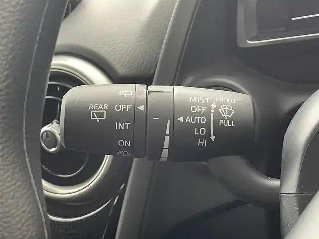 マツダ マツダ２ 15SプロアクティブスマートEDⅡ 埼玉県 2022(令4)年 0.8万km プラチナクォーツメタリック 禁煙車　純正ディスプレイ　DVD　フルセグ　ナビ　USB AUX　レーダークルーズコントロール　HUD　BSM　シートヒーター　ドライブレコーダー　全方位カメラ　ＬＥＤヘッドライト