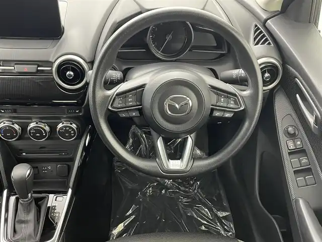 マツダ マツダ２ 15SプロアクティブスマートEDⅡ 埼玉県 2022(令4)年 0.8万km プラチナクォーツメタリック 禁煙車　純正ディスプレイ　DVD　フルセグ　ナビ　USB AUX　レーダークルーズコントロール　HUD　BSM　シートヒーター　ドライブレコーダー　全方位カメラ　ＬＥＤヘッドライト