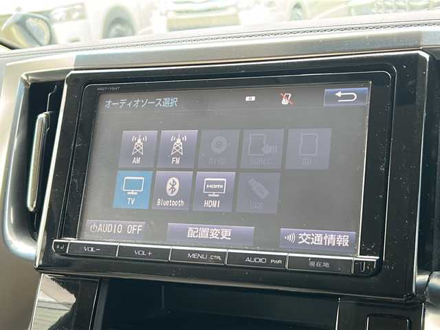 トヨタ ヴェルファイア ハイブリット X 富山県 2015(平27)年 9.8万km グレイッシュブルーマイカメタリック 〇純正ナビ/〇フルセグTV/〇Bluetooth/〇パノラミックビューモニター/〇ビルトインETC/〇ドライブレコーダー/〇パワースライドドア（両側）/〇クルーズコントロール/○コーナーセンサー/〇LEDヘッドランプ/〇オートライト/〇フォグランプ/〇純正16インチアルミ/〇革巻きステアリングホイール/〇前後左右独立オートエアコン/〇スマートエントリー/〇禁煙車