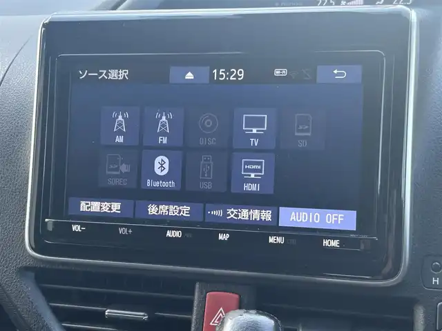 トヨタ ヴォクシー ZS 煌Ⅲ 福島県 2021(令3)年 7.1万km ブラック トヨタセーフティセンス/プリクラッシュセーフティ/レーンディパーチャーアラート/オートハイビーム/純正ナビゲーション/【CD/DVD/SD/USB/HDMI/BT/TV】/フリップダウンモニター/型番：V12T-R68C/バックカメラ/ビルトインETC/ドライブレコーダー/両側電動スライドドア/ステリングリモコン/アイドリングストップ/シートバックテーブル/リアドアシェード/LEDオートライト/LEDフォグランプ/純正フロアマット/ドアバイザー