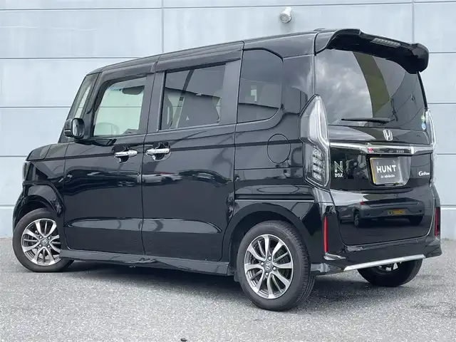 ホンダ Ｎ ＢＯＸ カスタム L 千葉県 2021(令3)年 5.2万km クリスタルブラックパール 社外ナビ/　(CD DVD TV BT iPod)/レーダークルーズコントロール/片側電動スライドドア/バックカメラ/14インチアルミホイール/コーナーセンサー/純正LEDヘッドライト/オートライト/衝突軽減ブレーキ/レーンキープアシスト/プッシュスタート/リアサンシェード/スマートキー/スペアキー×1/保証書　取扱説明書