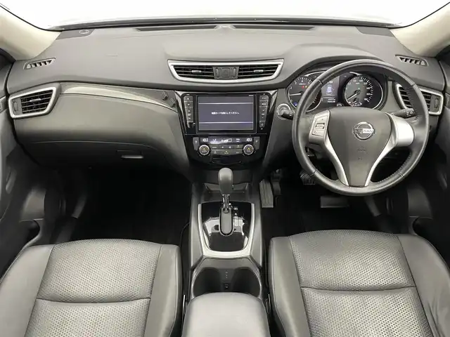 日産 エクストレイル ハイブリッド 20X エマージェンシーブレーキ 富山県 2017(平29)年 4.1万km ダイヤモンドブラック ルーフレール/9インチ純正ナビ(AM/FM/CD/DVD/BT/USB)/フルセグTV/バックカメラ/衝突軽減ブレーキ/横滑り防止装置/前後コーナーセンサー/オートライト/LEDヘッドライト/ETC/前席シートヒーター/レザーシート/横滑り防止装置/純正AW/純正フロアマット/フォグランプ/革巻きステアリング/電動格納ミラー/バニティミラー/ドアバイザー/取扱説明書/保証書