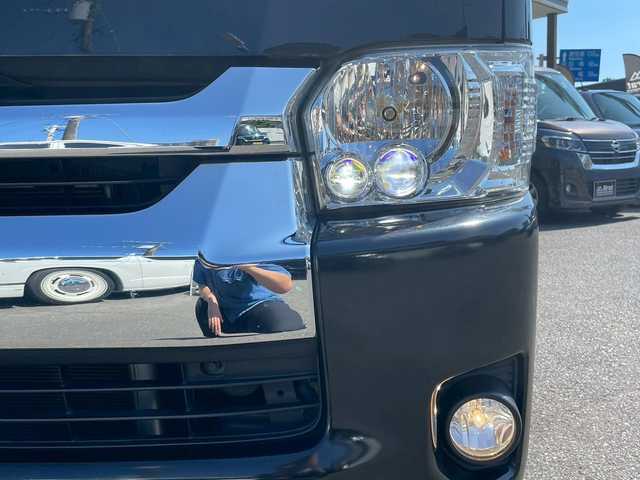 トヨタ ハイエース 宮崎県 2019(令1)年 7.8万km 黒 カロッツェリアメモリーナビ　/シートカバー　/社外フリップダウンモニター　/社外フロント・左フロントカメラ/ＥＴＣ　/片側パワースライド　/オートハイビーム　/ドアバイザー　/社外フロアマット