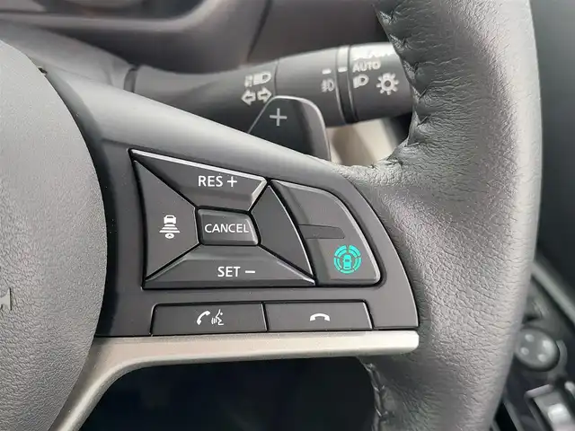 三菱 デリカミニ T プレミアム 東京都 2025(令7)年 0.1千km アメジストブラック/シルキーホワイト 届出済未使用車/9インチディスプレイオーディオ/AndroidAuto/AppleCarplay/Bluetooth/HDMI/全方位カメラ/デジタルインナーミラー/ステアリングヒーター/両側パワースライドドア/アイドリングストップ/シートヒーター/ルーフレール/前後コーナーセンサー