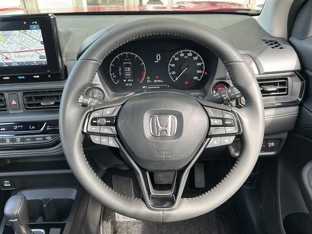 ホンダ ＷＲ－Ｖ Z+ ブラックスタイル 静岡県 2025(令7)年 0.2万km ワイン ホンダセンシング/・バックモニター/・前後コーナーセンサー/・クリアランスソナー/・横滑り防止/・レーンキープアシスト/・踏み間違い防止/・SOSコール/・レーダークルーズコントロール/8インチ純正ナビ/・FM/・AM/・Bluetooth/・フルセグTV/・iPod/・USB/主要装備/・フォグランプ/・LEDヘッドライト/・オートライト/・オートハイビーム/・純正アルミホイール/・純正フロアマット/・ステアリングリモコン/・プッシュスタート/・スマートキー/・スペアキー/・ハーフレザー調シート/・ワンオーナー