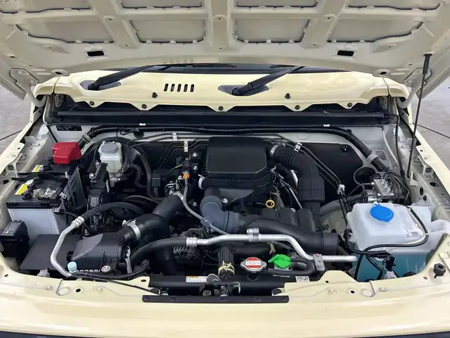 スズキ ジムニー XC 三重県 2020(令2)年 4.4万km シフォンアイボリーM /社外7インチナビ//バックカメラ//衝突軽減ブレーキ//クルーズコントロール//車線逸脱システム//シートヒーター//純正16インチAW//オートライト//LEDヘッドライト//フロアマット//スマートキー