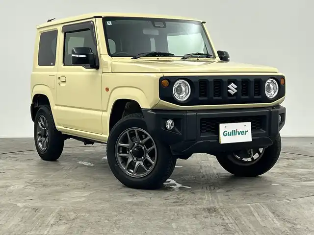 スズキ ジムニー XC 三重県 2020(令2)年 4.4万km シフォンアイボリーM /社外7インチナビ//バックカメラ//衝突軽減ブレーキ//クルーズコントロール//車線逸脱システム//シートヒーター//純正16インチAW//オートライト//LEDヘッドライト//フロアマット//スマートキー