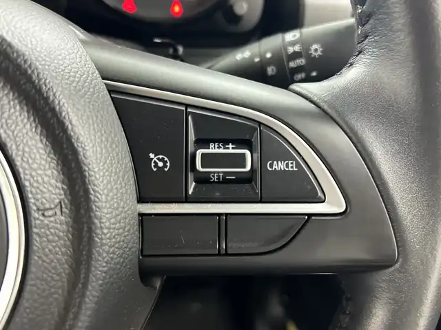 スズキ ジムニー XC 三重県 2020(令2)年 4.4万km シフォンアイボリーM /社外7インチナビ//バックカメラ//衝突軽減ブレーキ//クルーズコントロール//車線逸脱システム//シートヒーター//純正16インチAW//オートライト//LEDヘッドライト//フロアマット//スマートキー