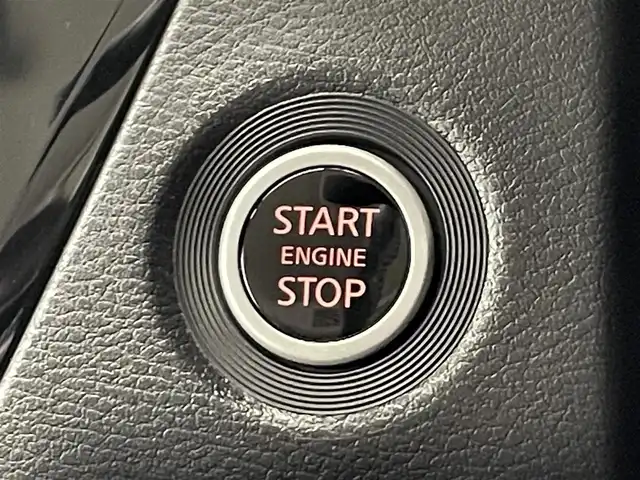 三菱 デリカミニ T プレミアム 滋賀県 2025(令7)年 0.1千km アメジストブラック 純正9インチディスプレイオーディオ/【Bluetooth/Apple CarPlay/Android Auto】/両側パワースライドドア/全方位カメラ/ハーフレザーシート/MI-PILOT/クリアランスソナー/LEDヘッドライト/オートマチックハイビーム/レーンキープアシスト/衝突軽減ブレーキ/ヒルディセントコントロール/D/Nシートヒーター/ステアリングヒーター/デジタルインナーミラー/ルーフレール/電動パーキングブレーキ/オートブレーキホールド/プッシュスタート/スマートキー/ステアリングリモコン