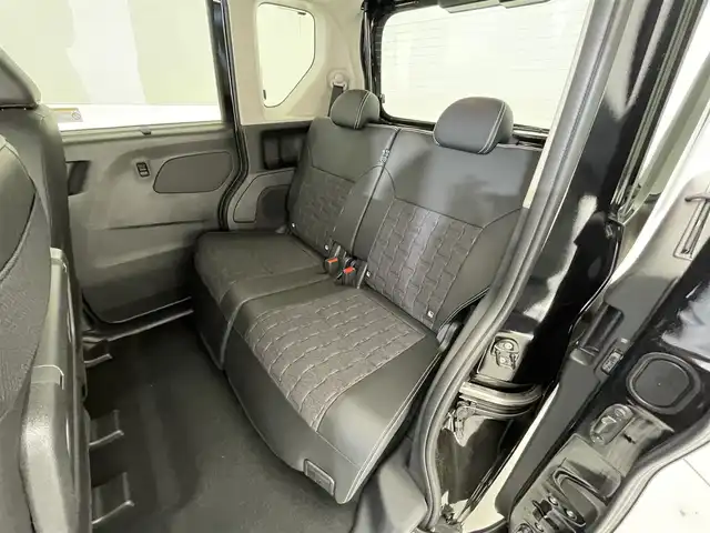 三菱 デリカミニ T プレミアム 滋賀県 2025(令7)年 0.1千km アメジストブラック 純正9インチディスプレイオーディオ/【Bluetooth/Apple CarPlay/Android Auto】/両側パワースライドドア/全方位カメラ/ハーフレザーシート/MI-PILOT/クリアランスソナー/LEDヘッドライト/オートマチックハイビーム/レーンキープアシスト/衝突軽減ブレーキ/ヒルディセントコントロール/D/Nシートヒーター/ステアリングヒーター/デジタルインナーミラー/ルーフレール/電動パーキングブレーキ/オートブレーキホールド/プッシュスタート/スマートキー/ステアリングリモコン