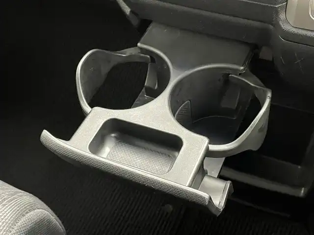 ホンダ ステップワゴン スパーダ Z 埼玉県 2011(平23)年 4.5万km プレミアムブラキッシュパール 純正HDDナビ/　ワンセグTV/CD/DVD/HDD/HDDREC/両側パワースライドドア/バックカメラ/フリップダウンモニター/パドルシフト/ベンチシート/横滑り防止装置/オートライト/純正ビルトインETC/スマートキー/スペアキー/純正フロアマット/純正アルミホイール