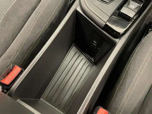 ＢＭＷ Ｘ２ xDrive 18d MスポーツX 岡山県 2019(令1)年 5.4万km サファイアブラックP コンフォートパッケージ/オプション20インチ純正アルミホイール/シートヒーター/パワーバックドア/コーナーセンサー/バックカメラ/純正HDDナビ/オートライト/前後ドライブレコーダー/パークアシスト/LEDヘッドライト/インテリアライト/ミラー型ETC/プッシュスタート/スマートキー/スペアキー/Bluetooth/USB