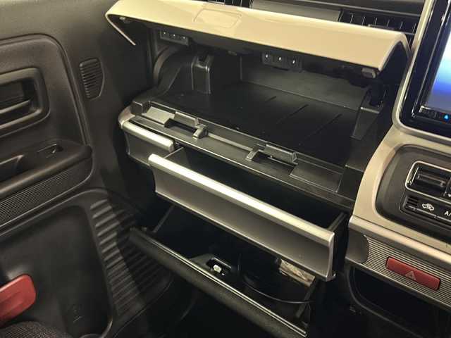 スズキ スペーシア HYBRID X 熊本県 2019(令1)年 5.8万km アーバンブラウンパールメタリック 社外ナビ(Bluetooth/フルセグTV/CD・DVD/ラジオ)/バックカメラ/360度カメラ/ETC/両側パワースライドドア/コーナーセンサー/横滑り防止装置/レーンアシスト/衝突被害軽減システム」/D席シートヒーター/純正フロアマット/純正14インチアルミホイール/LEDヘッドライト/スマートキー/スペアキー