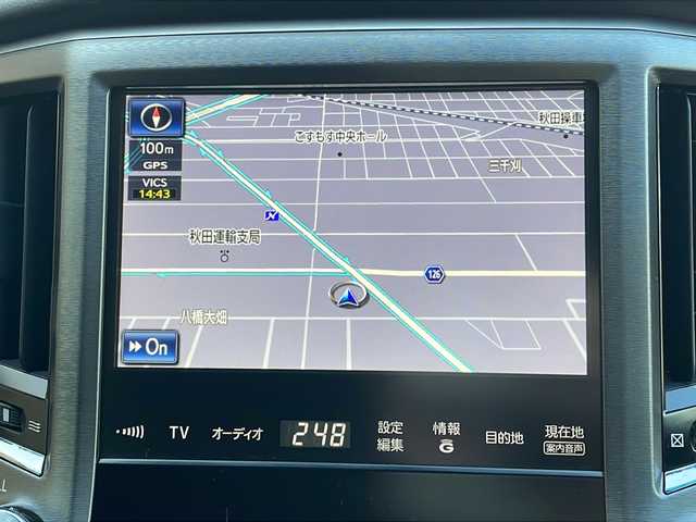 トヨタ クラウン ハイブリッド ロイヤルサルーン Four 秋田県 2015(平27)年 6.9万km プレシャスシルバー ワンオーナー/純正メーカーHDDナビ/　CD/DVD/USB/　フルセグ/Bluetooth/バックカメラ/ビルトインETC/衝突軽減ブレーキ/クルーズコントロール/パワーシート/スマートキー/プッシュスタート/LEDヘッドライト/フォグライト/オートライト/取扱説明書/保証書