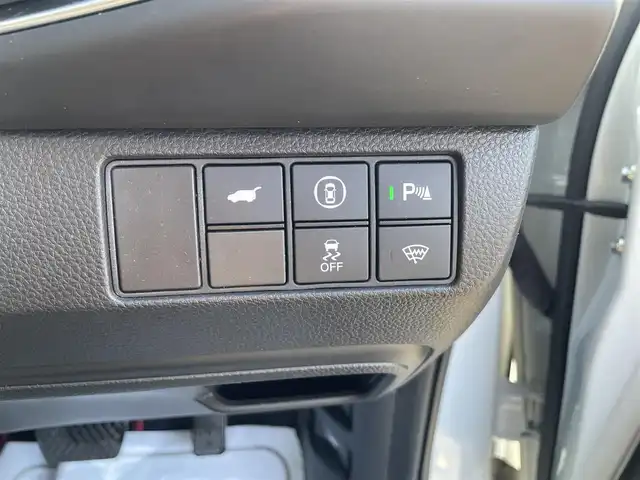 ホンダ ヴェゼル ハイブリッド e:HEV Z 神奈川県 2022(令4)年 1.9万km パール