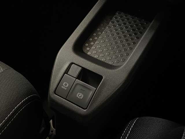 ダイハツ タフト G ダーククロムベンチャー 新潟県 2023(令5)年 2.6万km セラミックグリーンM 4WD/社外SDナビ(CN-HE02WD)/CD/DVD/BT/フルセグテレビ/SDミュージックサーバー/バックカメラ/ETC/ガラスルーフ/衝突被害軽減ブレーキ/シートヒーター /コーナーセンサー/ステアリングスイッチ/スマートキー/プッシュスタート/LEDヘッドライト/オートライト/オートハイビーム/フォグランプ