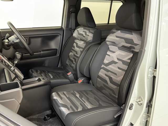 ダイハツ タフト G ダーククロムベンチャー 新潟県 2023(令5)年 2.6万km セラミックグリーンM 4WD/社外SDナビ(CN-HE02WD)/CD/DVD/BT/フルセグテレビ/SDミュージックサーバー/バックカメラ/ETC/ガラスルーフ/衝突被害軽減ブレーキ/シートヒーター /コーナーセンサー/ステアリングスイッチ/スマートキー/プッシュスタート/LEDヘッドライト/オートライト/オートハイビーム/フォグランプ