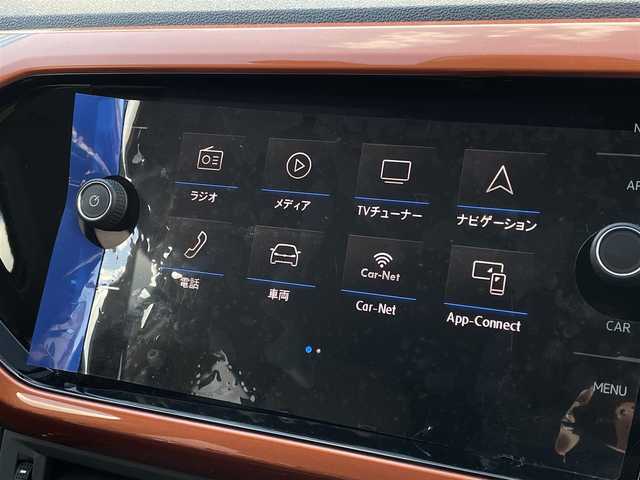 フォルクスワーゲン Ｔ－クロス TSI 1stプラス 大分県 2020(令2)年 3.3万km ピュアホワイト ハーフレザーシート/純正メモリーナビ/　CD/DVD/BT/USB/ラジオ/フルセグ/バックカメラ/ETC2.0/レーンキープアシストシステム/スタティックコーナリングライト /デイタイムランニングライト/ブラインドスポットディテクション（後方死角検知機能）/ドライバー疲労検知システム/パークディスタンスコントロール/リヤトラフィックアラート/プロアクティブ・オキュパント・プロテクション/ESC（エレクトロニック・スタビリティ・コントロール）/ドライブレコーダー（HDR360G)/プッシュエンジン/クリアランスソナー/アイドリングストップ/パーキングアシスト/ステアリングスイッチ/チルステアリング/レベライザー/ウィンカーミラー/ブライングスポット/オートハイビーム/スマートフォンワイヤレスチャージング /リアトラックアシスト/アダプティブクルーズコントロール/純正マット/プライバシーガラス/ルーフレール/保証書/取扱説明書