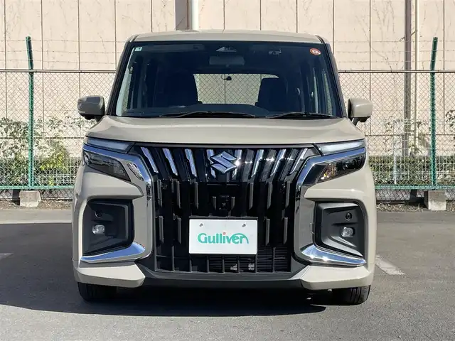 スズキ ソリオ バンディット HV MV 東京都 2025(令7)年 0.3万km キャラバンアイボリーPM ワンオーナー　/純正９型メモリナビ＆フルセグ /・BluetoothAudio/USB/・AppleCarPlay/AndroidAuto/アラウンドビューモニター /両側パワーうスライドドア/純正LEDヘッドライト/ヘッドアップディスプレィ /ブラインドスポットモニター/デュアルセンサーブレーキサポート /LEDヘッドライト /前席シートヒーター/レーンキープアシスト /360°ドライブレコーダー/純正フロアマット/I-STOP/横滑り防止/スマートキー/プッシュエンジンスタート/保証書＆取説