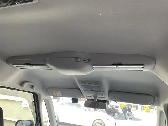 スズキ ソリオ バンディット HV MV 東京都 2025(令7)年 0.3万km キャラバンアイボリーPM ワンオーナー　/純正９型メモリナビ＆フルセグ /・BluetoothAudio/USB/・AppleCarPlay/AndroidAuto/アラウンドビューモニター /両側パワーうスライドドア/純正LEDヘッドライト/ヘッドアップディスプレィ /ブラインドスポットモニター/デュアルセンサーブレーキサポート /LEDヘッドライト /前席シートヒーター/レーンキープアシスト /360°ドライブレコーダー/純正フロアマット/I-STOP/横滑り防止/スマートキー/プッシュエンジンスタート/保証書＆取説