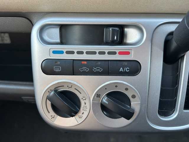 日産 モコ S 東京都 2010(平22)年 9.6万km ミステリアスバイオレットパール CDプレーヤー/純正フロアマット/リモコンキー/電格ミラー/ABS/パワーウィンドウ/パワーステアリング/Wエアバッグ/ハロゲンヘッドライト/保証書、取扱説明書