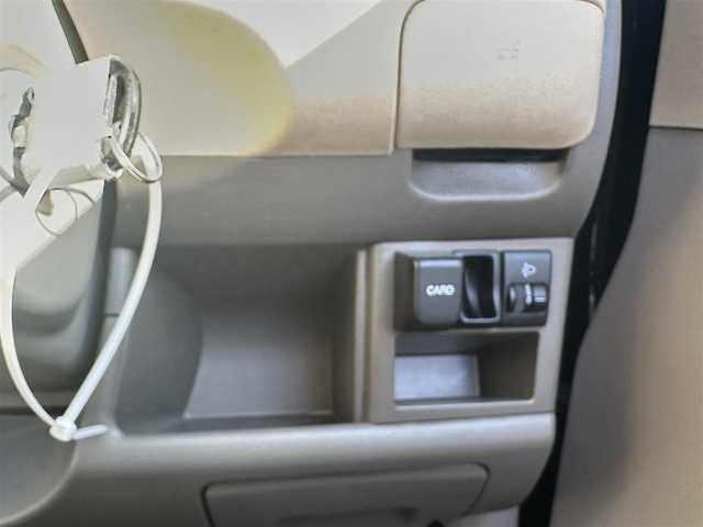 日産 モコ S 東京都 2010(平22)年 9.6万km ミステリアスバイオレットパール CDプレーヤー/純正フロアマット/リモコンキー/電格ミラー/ABS/パワーウィンドウ/パワーステアリング/Wエアバッグ/ハロゲンヘッドライト/保証書、取扱説明書