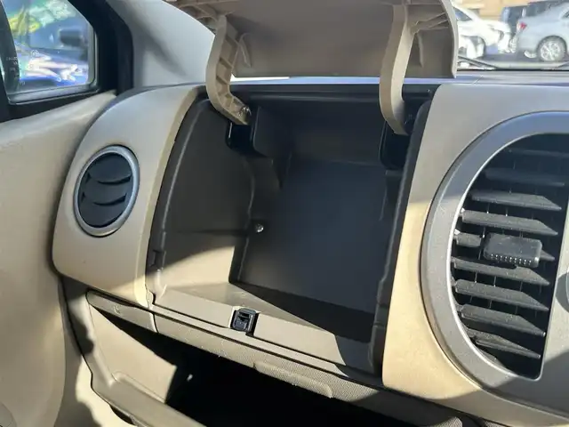 日産 モコ S 東京都 2010(平22)年 9.6万km ミステリアスバイオレットパール CDプレーヤー/純正フロアマット/リモコンキー/電格ミラー/ABS/パワーウィンドウ/パワーステアリング/Wエアバッグ/ハロゲンヘッドライト/保証書、取扱説明書