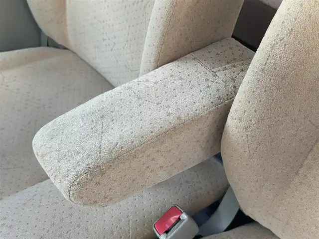 日産 モコ S 東京都 2010(平22)年 9.6万km ミステリアスバイオレットパール CDプレーヤー/純正フロアマット/リモコンキー/電格ミラー/ABS/パワーウィンドウ/パワーステアリング/Wエアバッグ/ハロゲンヘッドライト/保証書、取扱説明書