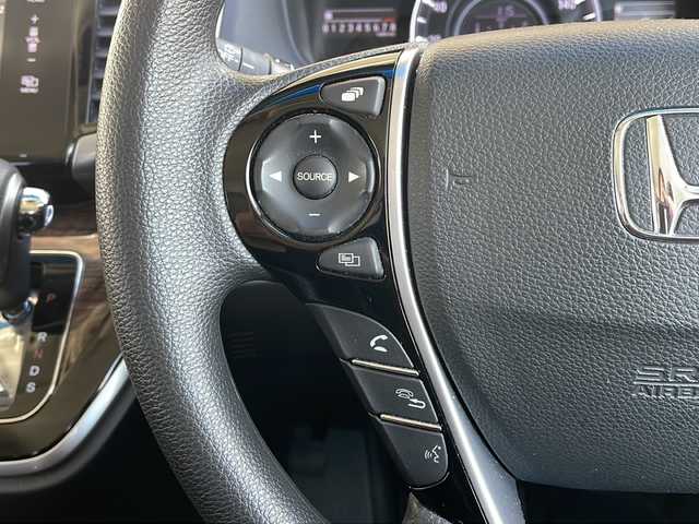 ホンダ オデッセイ G エアロパッケージ 長野県 2014(平26)年 7.8万km ホワイトオーキッドパール コンフォートビューパッケージ/純正インターナビフルセグTV/バックカメラ/ビルトインETC/ＬＥＤヘッドライト/両側パワースライドドア/クルーズコントロール/プッシュスタート/スマートキー/純正17インチアルミ