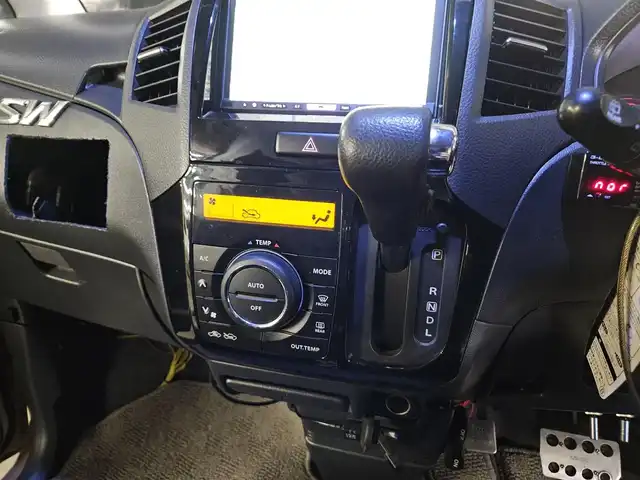 スズキ パレット ＳＷ XS 長崎県 2010(平22)年 5.4万km クリアベージュメタリック カロッツェリアナビ/フルセグTV/片側パワースライドドア/HIDヘッドランプ/オートライト/オートエアコン/ベンチシート/フルフラット/レザー調シートカバー付/社外14インチアルミホイール/スマートキー/プッシュエンジンスタート/禁煙車