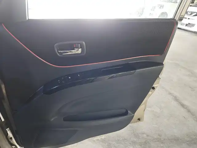 スズキ パレット ＳＷ XS 長崎県 2010(平22)年 5.4万km クリアベージュメタリック カロッツェリアナビ/フルセグTV/片側パワースライドドア/HIDヘッドランプ/オートライト/オートエアコン/ベンチシート/フルフラット/レザー調シートカバー付/社外14インチアルミホイール/スマートキー/プッシュエンジンスタート/禁煙車