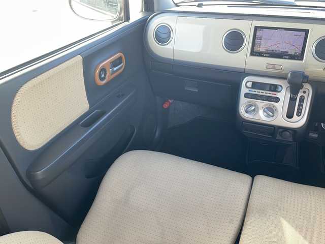 スズキ ラパン X 三重県 2009(平21)年 13.9万km ミルクティーベージュメタリック 社外ナビ/フルセグTV/バックカメラ/HIDヘッドライト/プッシュスタート/スマートキー/純正フロアマット/ドアバイザー/電動格納ミラー/ヘッドライトレベライザー/Wエアバック