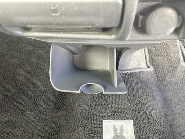 スズキ ラパン X 三重県 2009(平21)年 13.9万km ミルクティーベージュメタリック 社外ナビ/フルセグTV/バックカメラ/HIDヘッドライト/プッシュスタート/スマートキー/純正フロアマット/ドアバイザー/電動格納ミラー/ヘッドライトレベライザー/Wエアバック