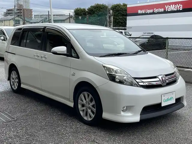 トヨタ アイシス プラタナ Vセレクション ブラン 千葉県 2014(平26)年 5.4万km ホワイトパールクリスタルシャイン 純正SDナビゲーション/（CD/DVD/SD/BT/フルセグTV）/バックカメラ/両側パワースライドドア/フリップダウンモニター（V6N-R61C）/ビルトインETC/コンビシート/キセノンライト/フォグライト/ステアリングスイッチ/ドアバイザー/電格ミラー/純正フロアマット/純正16インチアルミホイール