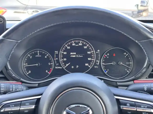 マツダ マツダ３ファストバック XD バーガンディセレクション 宮城県 2019(令1)年 7.9万km マシーングレープレミアムM 360度セーフティパッケージ/・360度ビューモニター/・ドライバーモニタリング/＝＝＝/スマートブレーキサポート/AT誤発進抑制制御/全車速追従機能付クルーズコントロール/クルージングトラフィックサポート/車線逸脱警報システム/レーンキープアシスト/前後即雹接近車両検知/ブラインドスポットモニタリング/パーキングセンサー/ドライバーアテンションアラート/ヘッドアップディスプレイ/マツダコネクト8.8インチディスプレイナビSDカード無/・CD/DVD/・Bluetooth/・HDMI/・フルセグTV/ビルトインETC/ドライブレコーダー/レザーシート/シートヒーター/ステアリングヒーター/メモリー機能付パワーシート/アダプティブLEDヘッドライト/オートライト/電動パーキングブレーキ/ブレーキホールド/スマートキー＆プッシュスタート/スペアキー2本/電動格納ミラー/純正18インチAW/フロアマット/ドアバイザー/W/サイド/カーテンエアバッグ