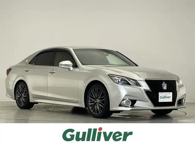 トヨタ クラウン ハイブリッド アスリートS ブラックスタイル 滋賀県 2015(平27)年 8.4万km プレシャスシルバー 禁煙車/レザーシート/純正ナビ/・CD/DVD/Blutooth/フルセグ/バックカメラ/エアーシート/シートヒーター/パワーシート/LEDヘッドライト/クルーズコントロール/ステアリングスイッチ/前後ドライブレコーダー/オートライト/純正１８AW/ビルトインETC