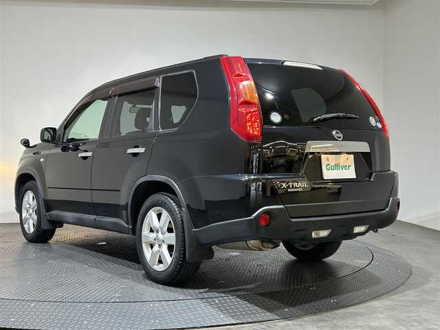 日産 エクストレイル 20X 愛媛県 2009(平21)年 4.9万km ダイヤモンドブラック 純正ＳＤナビ　バックカメラ　衝突軽減　フルセグTV　スマートキー ＥＴＣ  純正フロアマットマット 純正アルミホイール ハロゲンヘッドライト ＡＡＣ　オートライト ４WD ルーフレール