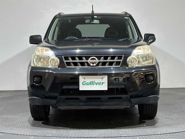 日産 エクストレイル 20X 愛媛県 2009(平21)年 4.9万km ダイヤモンドブラック 純正ＳＤナビ　バックカメラ　衝突軽減　フルセグTV　スマートキー ＥＴＣ  純正フロアマットマット 純正アルミホイール ハロゲンヘッドライト ＡＡＣ　オートライト ４WD ルーフレール