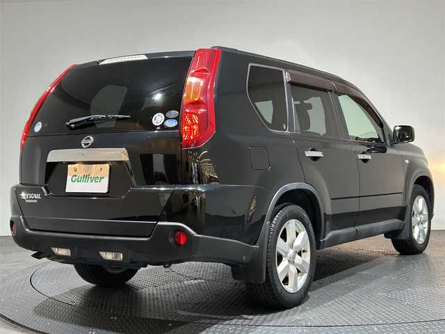日産 エクストレイル 20X 愛媛県 2009(平21)年 4.9万km ダイヤモンドブラック 純正ＳＤナビ　バックカメラ　衝突軽減　フルセグTV　スマートキー ＥＴＣ  純正フロアマットマット 純正アルミホイール ハロゲンヘッドライト ＡＡＣ　オートライト ４WD ルーフレール