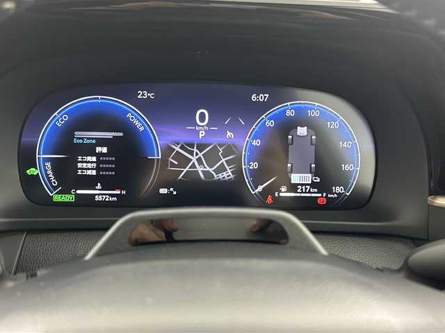 トヨタ クラウン スポーツ Z 愛知県 2024(令6)年 0.6万km パールⅡ モデリスタフルエアロ/ナビ、フルセグTV、AM、FM、/Apple Carplay、Android Auto/ビルトインETC2.0/デジタルインナーミラー/メモリーシート/デジタルインナーミラー/Fドライブレコーダー/置くだけ充電/アクセサリーコンセント/茶革シート/前席シートヒーター/前席シートベンチレーション/ハンズフリーパワーバックドア/パノラミックビューモニター/パーキングサポートブレーキ/トヨタチームメイト/・アドバンスドパーク/・アドバンスドドライブ/トヨタセーフティセンス/・プリクラッシュセーフティ/・緊急時操舵支援/・フロントクロストラフィックアラート/・レーンチェンジアシスト/・レーントレーシングアシスト/・レーダークルーズコントロール/・アダブティブハイビームシステム/・ロードサインアシスト/・ドライバー異常時対応システム/・プロアクティブドライビングシステム/・発進遅れ告知機能/ブラインドスポットモニター/AC100V