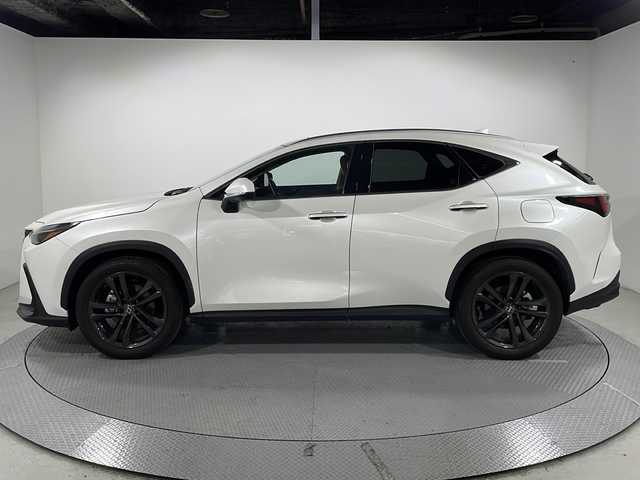 レクサス ＮＸ 350h バージョンL 広島県 2023(令5)年 1万km ソニッククォーツ 禁煙車/純正14型DA/セーフティーシステムプラス/パノラミックビューモニター/レーダークルーズコントロール/サンルーフ/置くだけ充電/パワーシート/シートメモリー/ステアリングヒーター/ビルトインETC/シートヒーター/エアシート/BSM/HUD