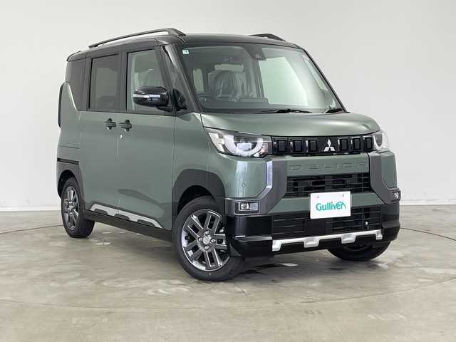 三菱 デリカミニ T プレミアム 新潟県 2025(令7)年 0.1万km未満 グラファイトグレーメタリック/ブラックマイカ 9型純正ディスプレイオーディオ/ステアリングヒーター/パドルシフト/マイパイロット/ダウンヒルアシストコントロール/ハンズフリーパワースライドドア/運転席助手席シートヒーター/アラウンドビューモニター