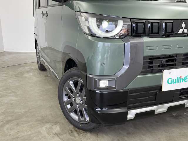 三菱 デリカミニ T プレミアム 新潟県 2025(令7)年 0.1万km未満 グラファイトグレーメタリック/ブラックマイカ 9型純正ディスプレイオーディオ/ステアリングヒーター/パドルシフト/マイパイロット/ダウンヒルアシストコントロール/ハンズフリーパワースライドドア/運転席助手席シートヒーター/アラウンドビューモニター